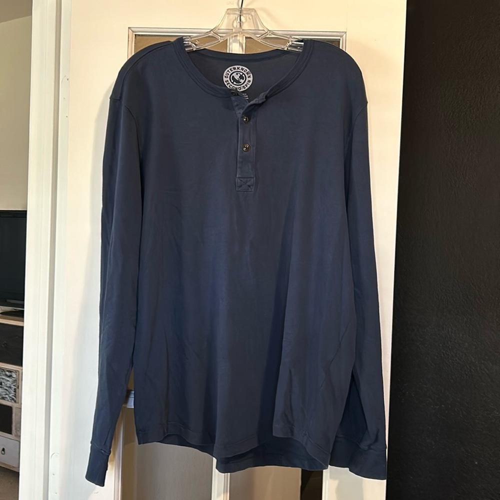 Outerknown: Henley long sleeve